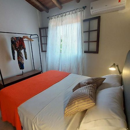 Sapeca - Novo Flat C/ Piscina, 50Mts Da Praia, Churrasqueira Privativa, Ar Con, Wi-Fi, Netflix, Garagem Paraty Luaran gambar